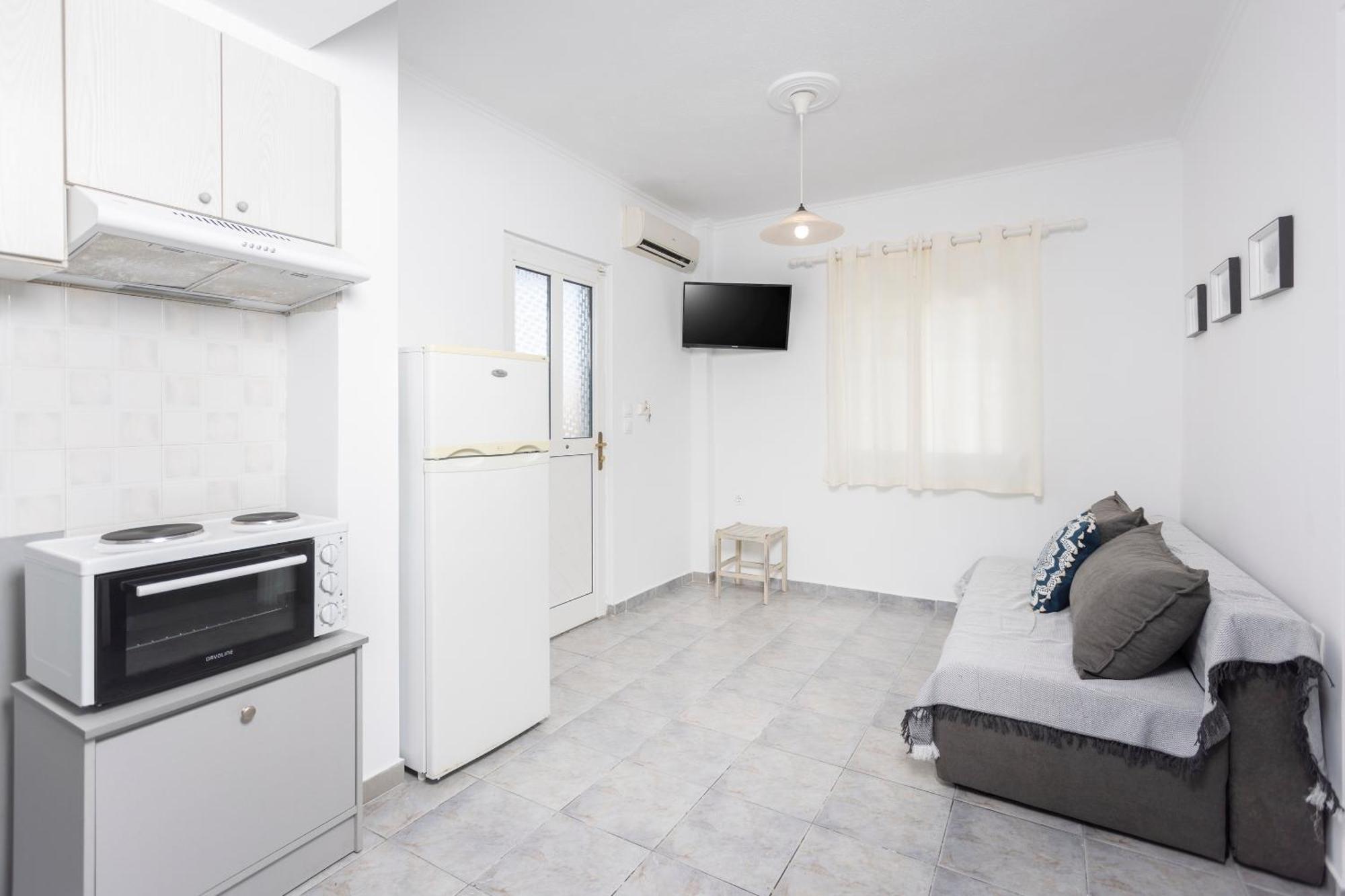 Anatoli Apartments Polichrono Polychrono Eksteriør billede
